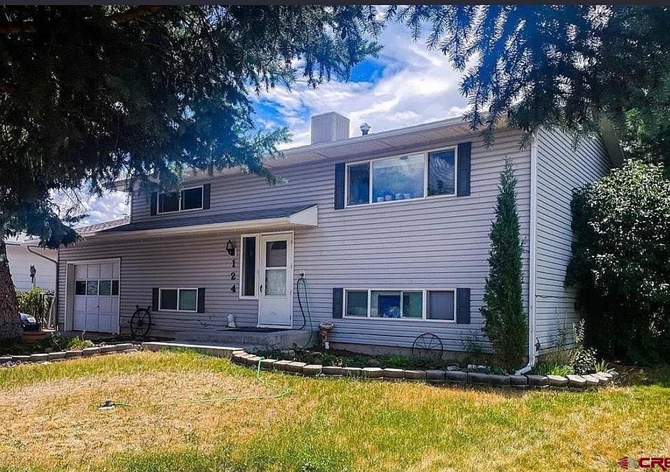 1st image of 124 Columbia Way