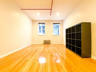 Rented by RealTegrity NY LLC