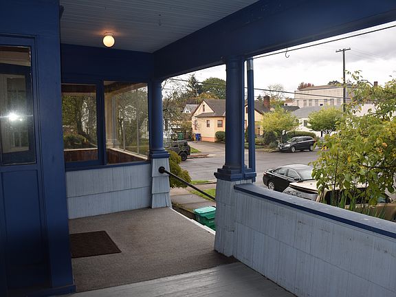 Front deck
