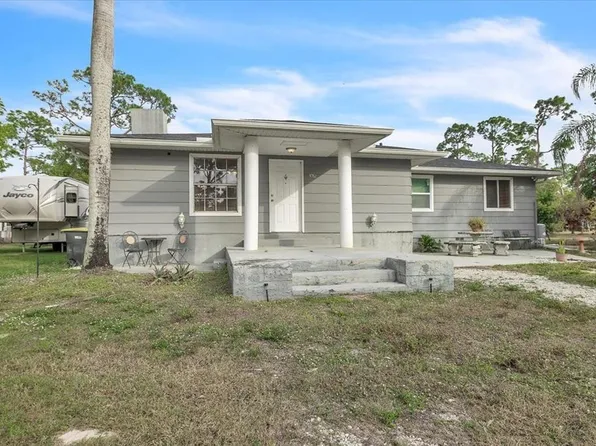 9082 Acorn Blvd, Punta Gorda, FL 33982