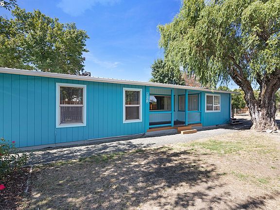 2nd image of 136 Sisters Ln