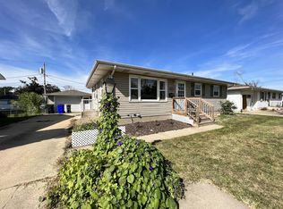 142 Edgewood Rd NW #6, Cedar Rapids, IA 52405