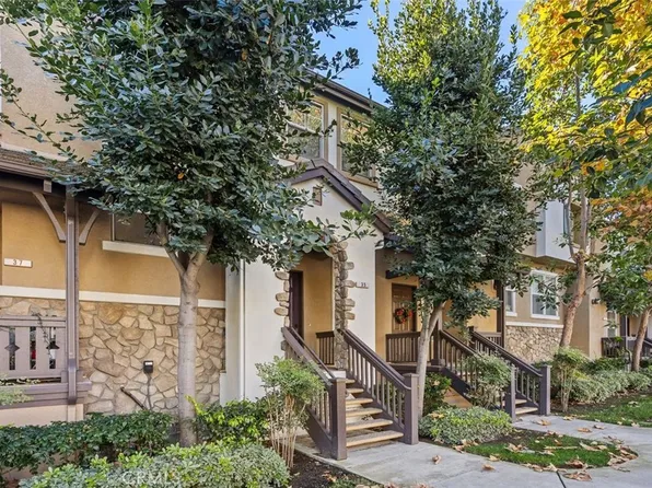 35 Tulare Dr, Aliso Viejo, CA 92656