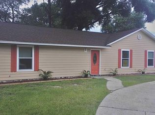 6531 Julia Dr, Milton, FL 32570