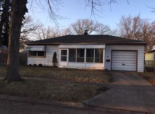366 W Milton Ave, Hazel Park, MI