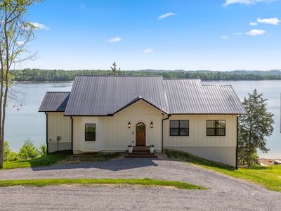 1315 Still Mountain Way, Dandridge, TN, 37725