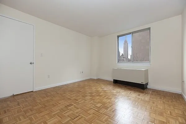 Rented by Park River | media 11