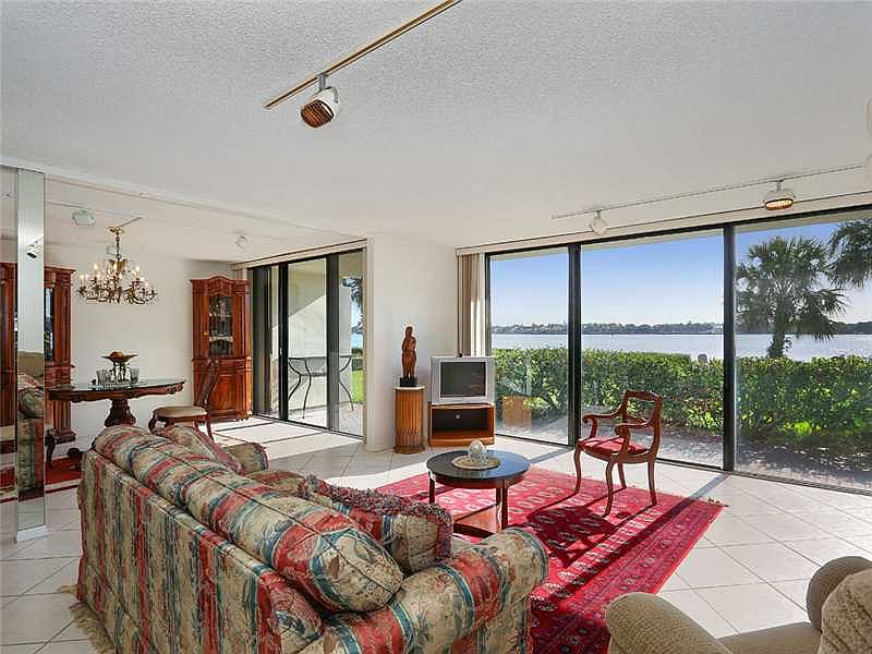 1st image of 124 Lakeshore Dr #G-33