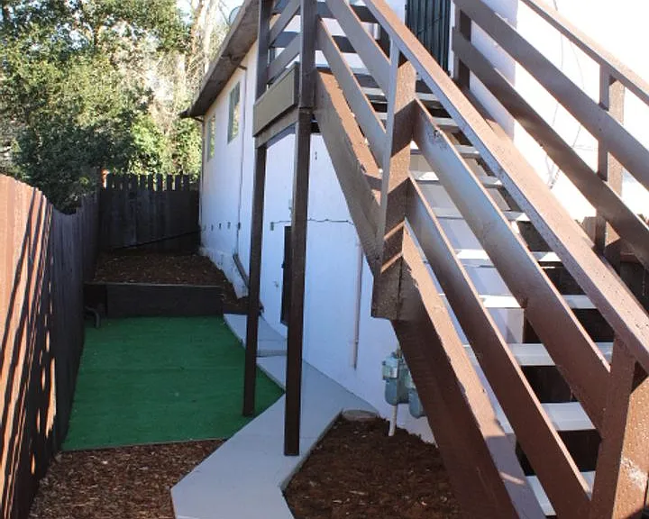 191 Pinole Ave — Photo 18