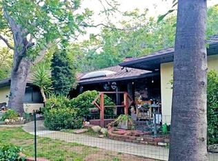 9701 Wornom Ave, Sunland, CA 91040