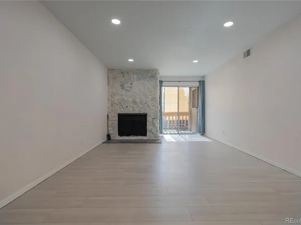 865 S Quebec Street #202B, Denver, CO 80247
