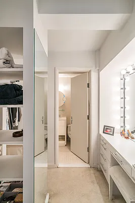 Sold by Compass | media 13