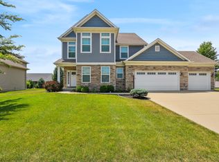 1505 English Oak Dr, Champaign, IL