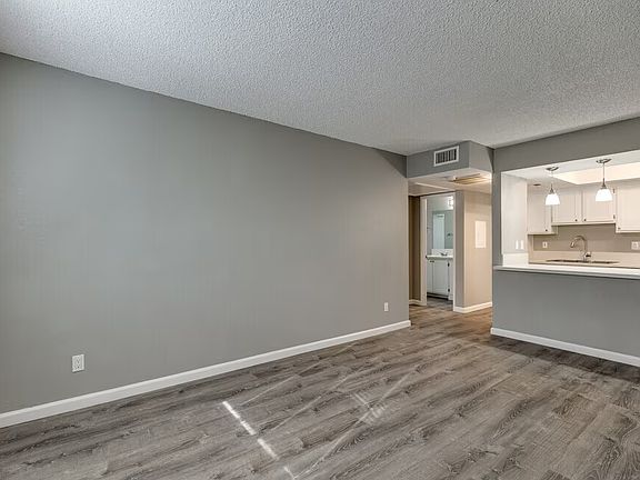 5th image of 6445 Casada Way #14
