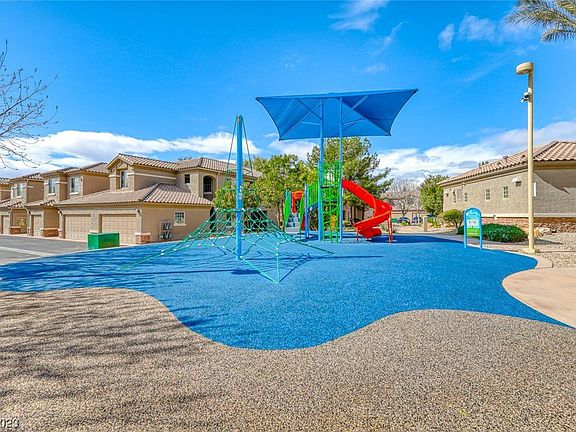 4th image of 4705 Apulia Dr Unit 202