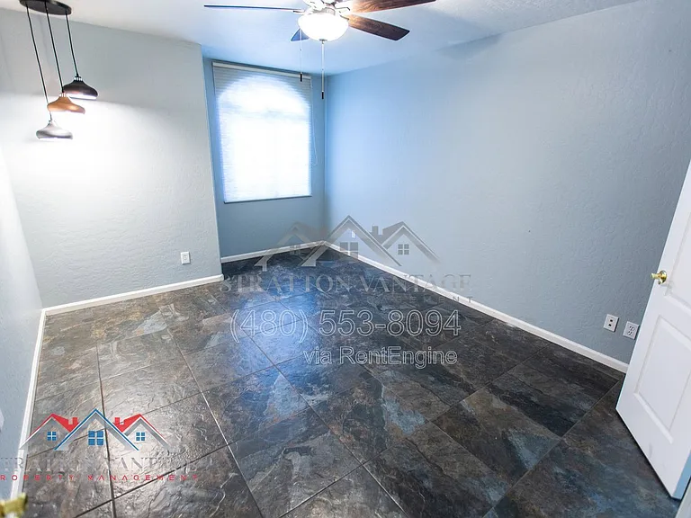 1231 N Layman St — Photo 34
