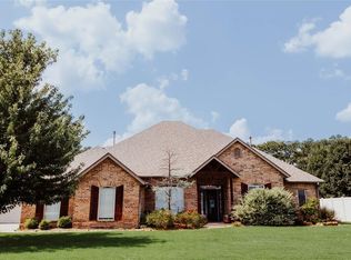 1506 Windmill Ridge Dr, Shawnee, OK 74804