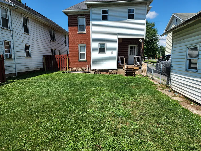 325 S Broad St #1 — Photo 2