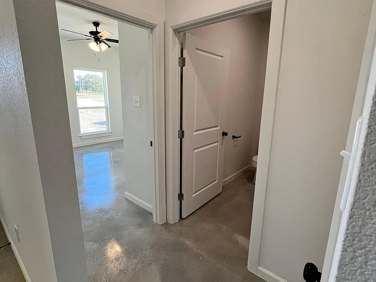 2 bed-Hall