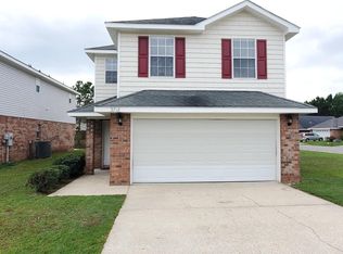 3718 Springwood Ln, Ocean Springs, MS 39564