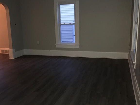 2nd image of 37 22nd St NW