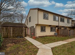 2036 Aberdeen Dr #B, Crofton, MD 21114