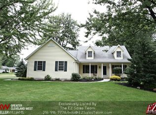 2462 Candlewood Dr, Avon, OH