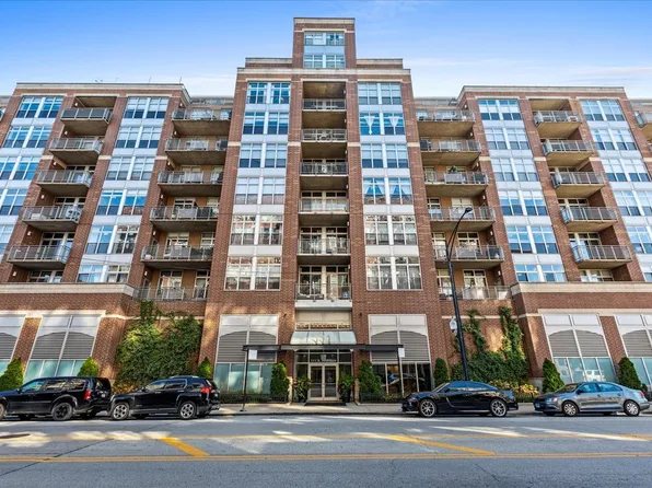 111 S Morgan St APT 823, Chicago, IL 60607