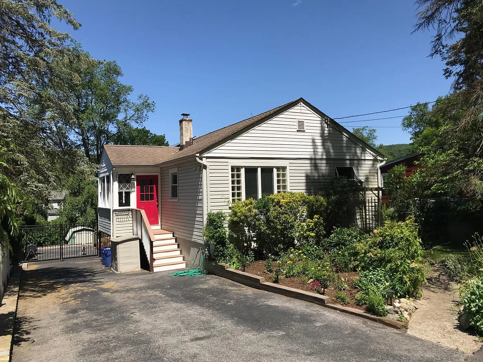 243 Sprout Brook Rd — Photo 1