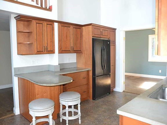 5th image of 6141 Bridlewood Dr