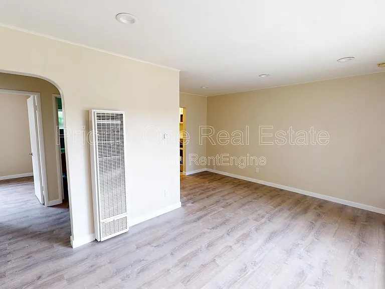 3641 Reynard Way — Photo 7