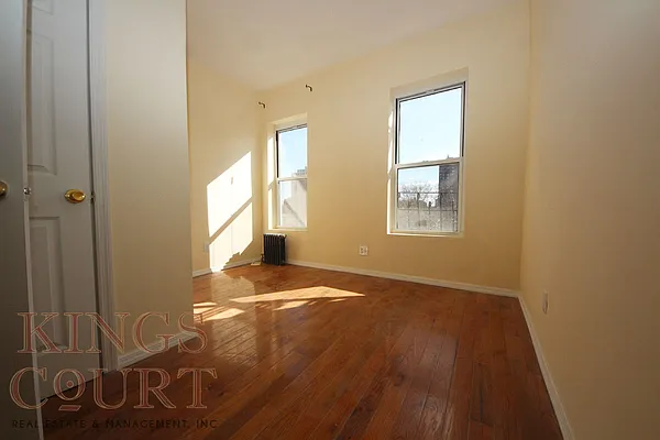 Rented by Kings Court Real Estate | media 49