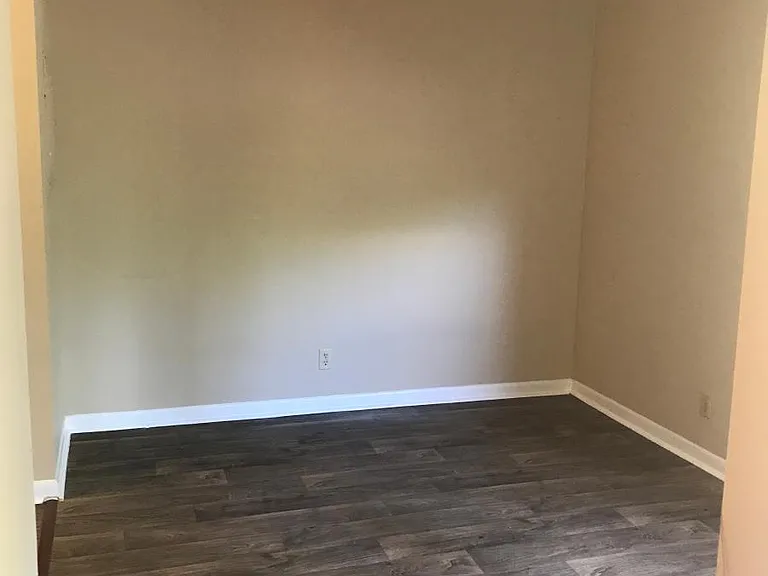 515 Basswood Ave #L-119 — Photo 3