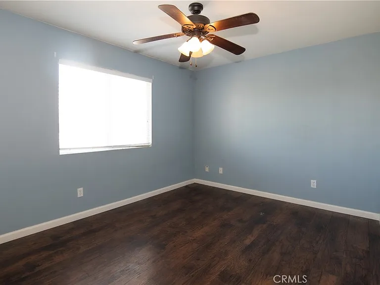 619 W Avenue H13 — Photo 21