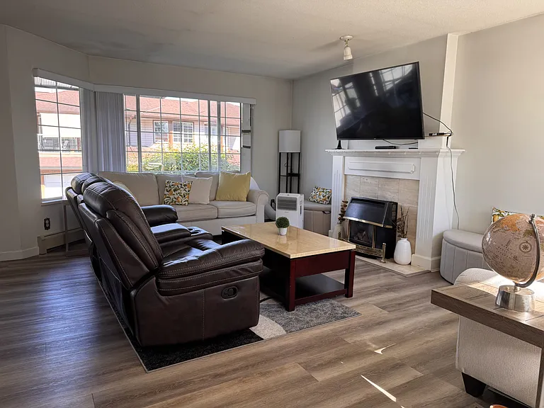 32659 George Ferguson Way #1 — Photo 20