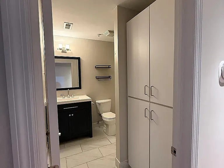 160 Wall St #L-203 — Photo 10