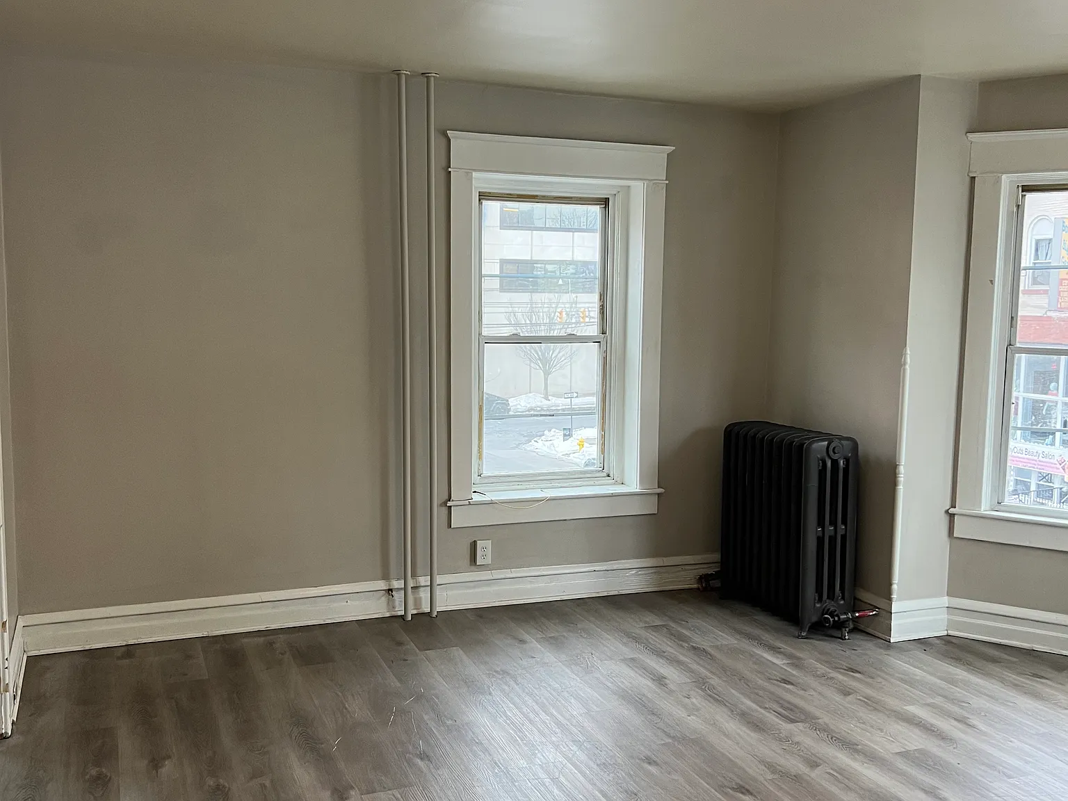 3 bed, 1500 sqft, $1,800 — Photo 2