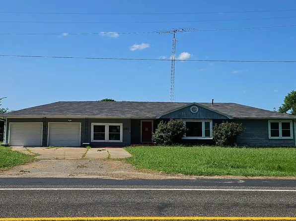 605 E Crawford St, Talco, TX 75487