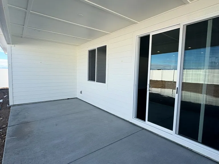 W Giantsbane Dr — Photo 8