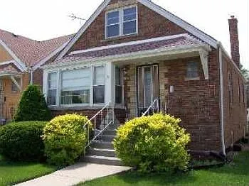 3717 W 56th St photo 1