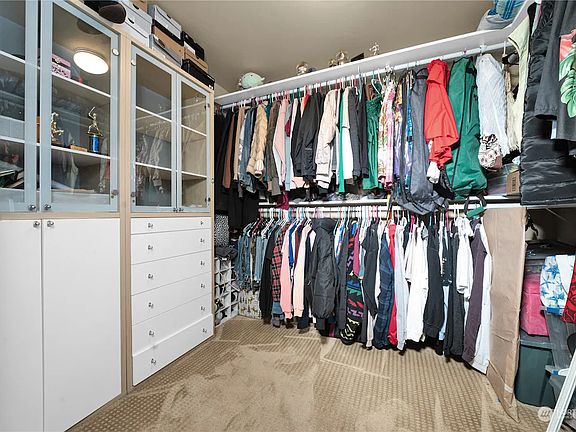 master walk-in closet
