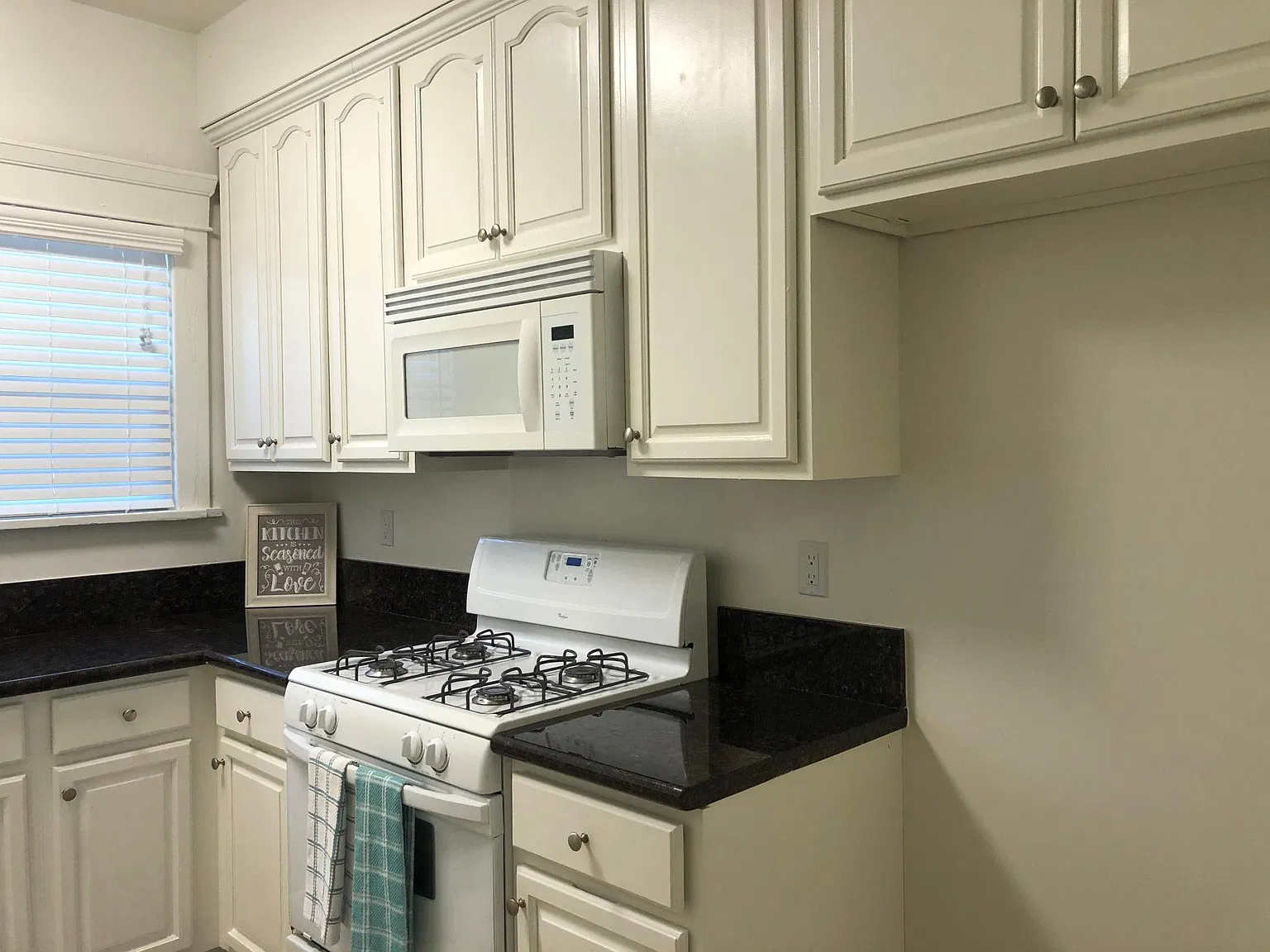 1745 E Ocean Blvd — Photo 4