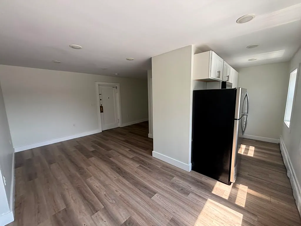 2505 John F. Kennedy Blvd — Photo 3