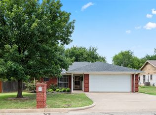320 Cherry St, Weatherford, TX 76086