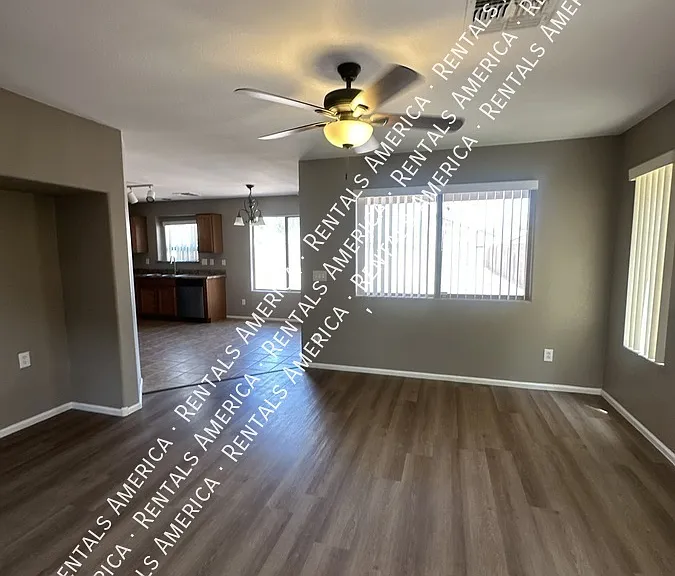 1028 E Dragon Fly Rd — Photo 6