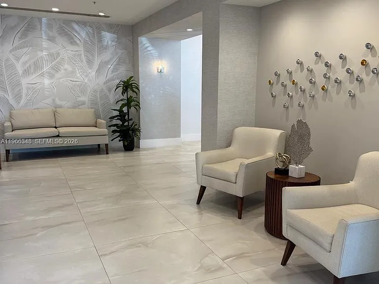 3001 S Ocean Dr #107 — Photo 3