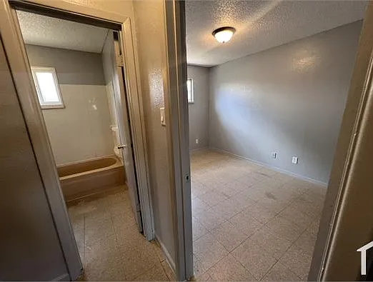 423 Dallas St NE #C — Photo 33