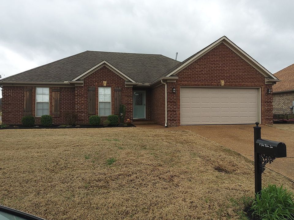 1st image of 10 Birch Hollow Ln
