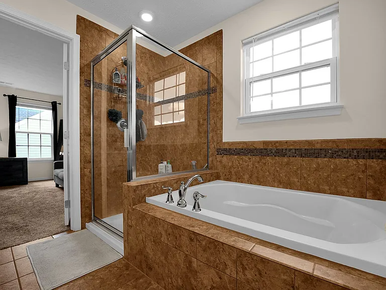 6468 Holly Ln — Photo 17