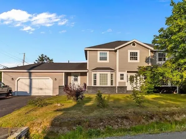11 Chaytors Place, Conception Bay South, NL A1W4G1